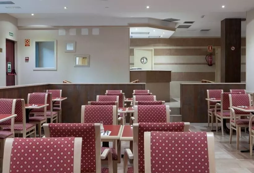 هتل Luze Castellana