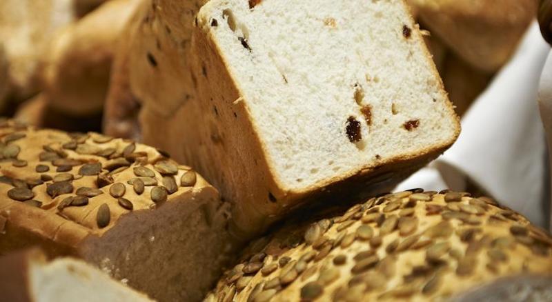 בית מלון כפרי Peermont Metcourt Suites