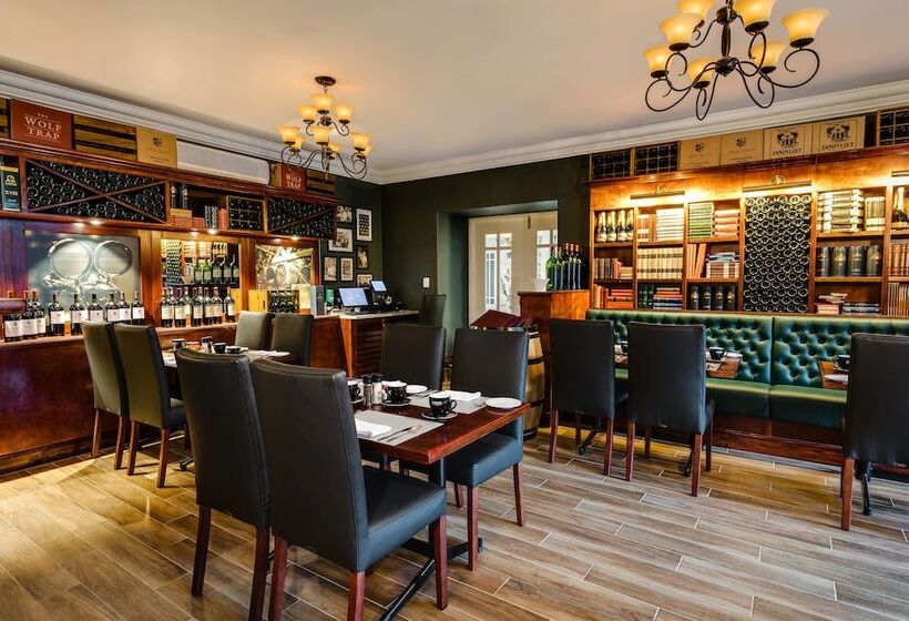 Protea Hotel By Marriott Franschhoek