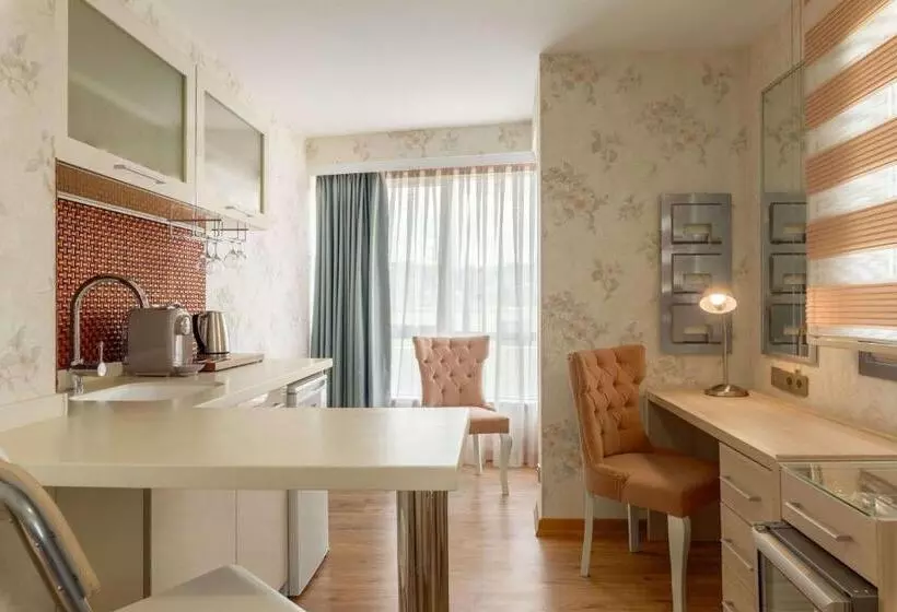 Hotel Ramada By Wyndham Ankara