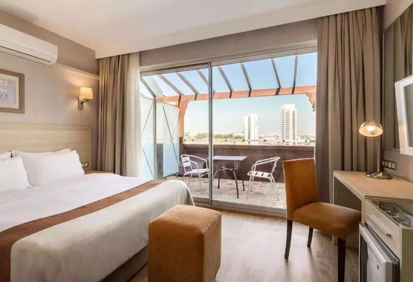 Hotel Ramada By Wyndham Ankara