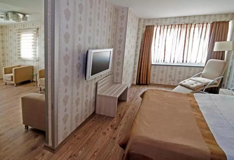 Hotel Ramada By Wyndham Ankara