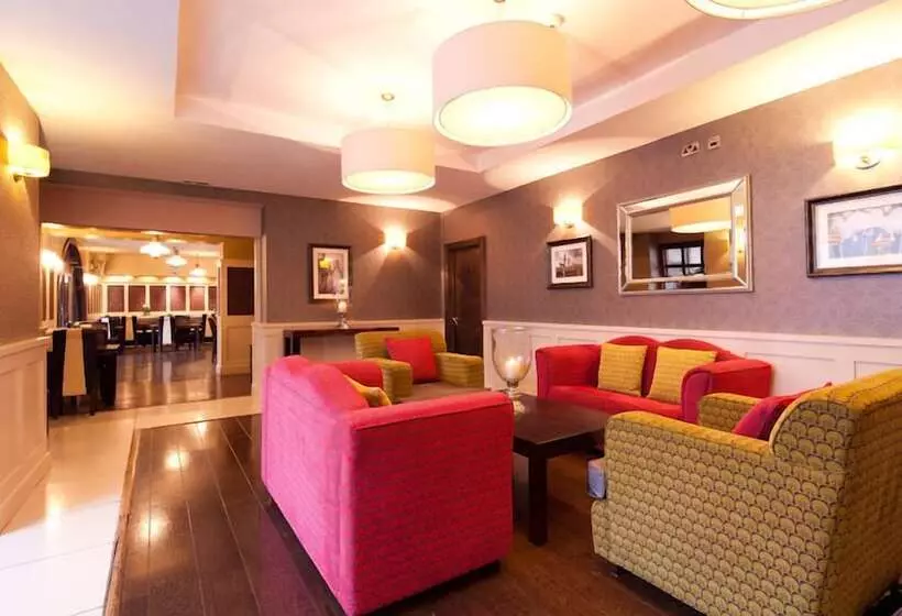 Отель Redcastle