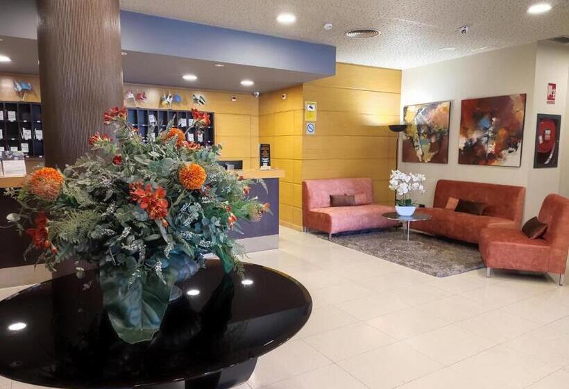 Отель Reston Valdemoro