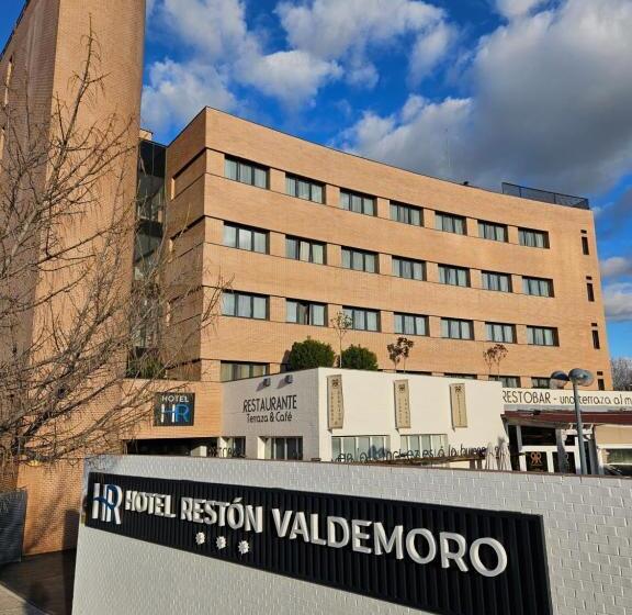 Отель Reston Valdemoro