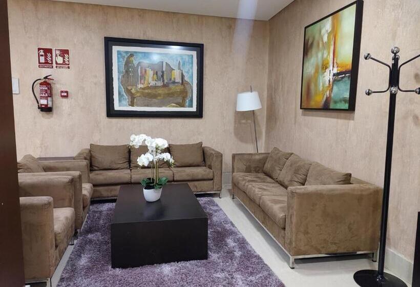 Отель Reston Valdemoro