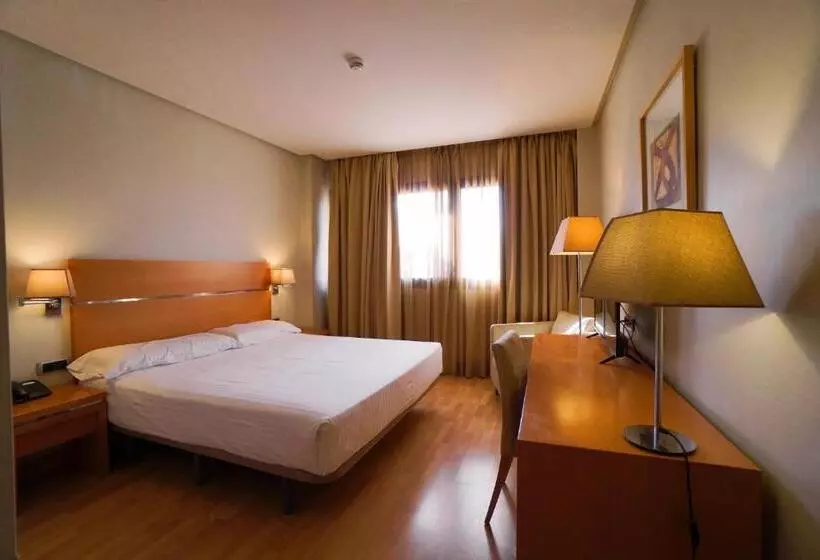 فندق Reston Valdemoro