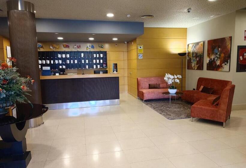 Отель Reston Valdemoro