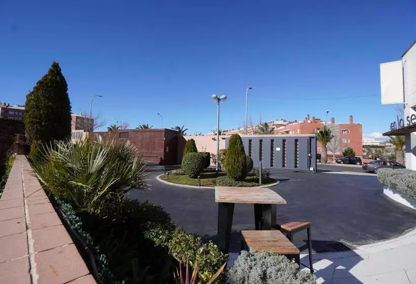 فندق Reston Valdemoro