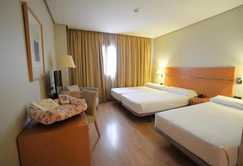 Отель Reston Valdemoro