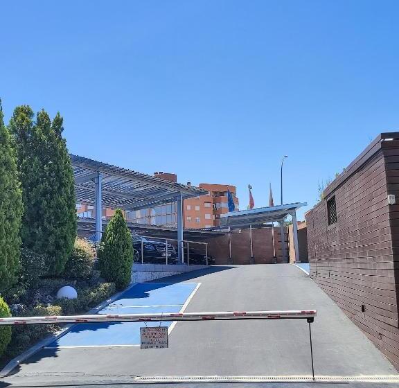 Отель Reston Valdemoro