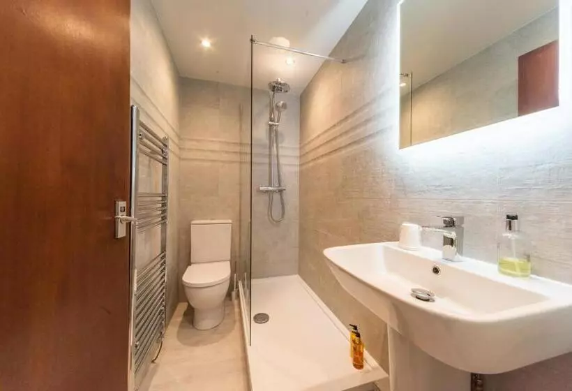 בית מלון כפרי Tinto