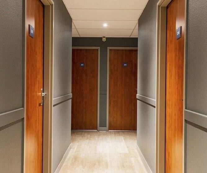 Ténéo Apparthotel Bordeaux   Gare Saint Jean