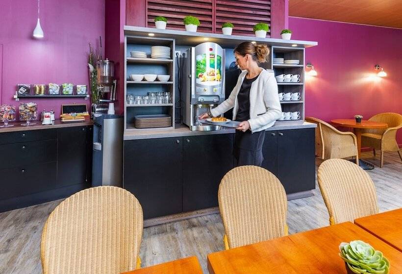 Ténéo Apparthotel Bordeaux   Gare Saint Jean