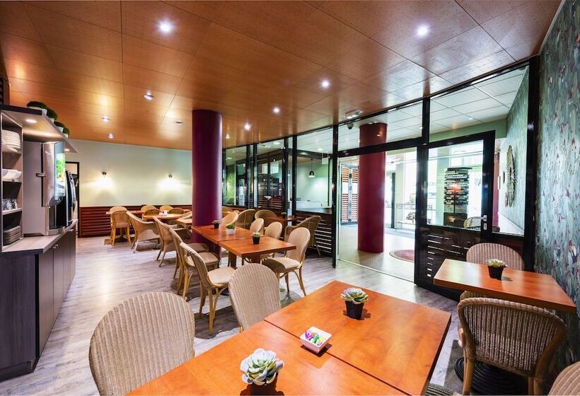 Ténéo Apparthotel Bordeaux   Gare Saint Jean