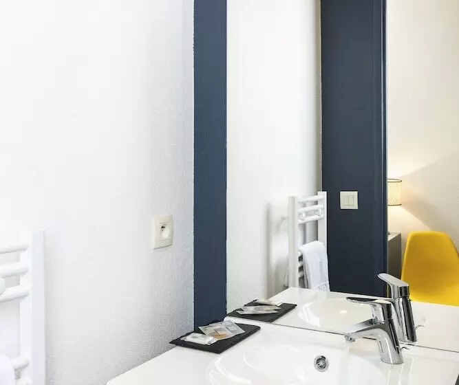 Ténéo Apparthotel Bordeaux   Gare Saint Jean