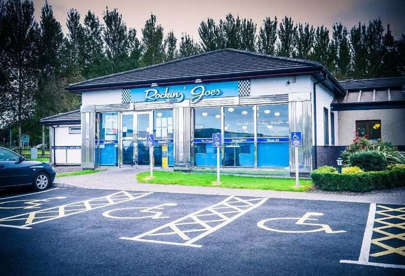 Travelodge Hotel Limerick Ennis Road