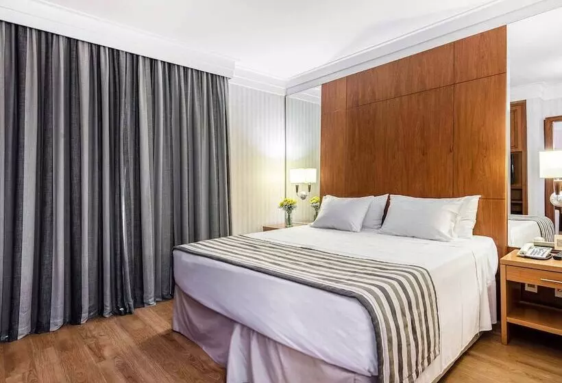 בית מלון כפרי Cassino Tower Campinas Cambui