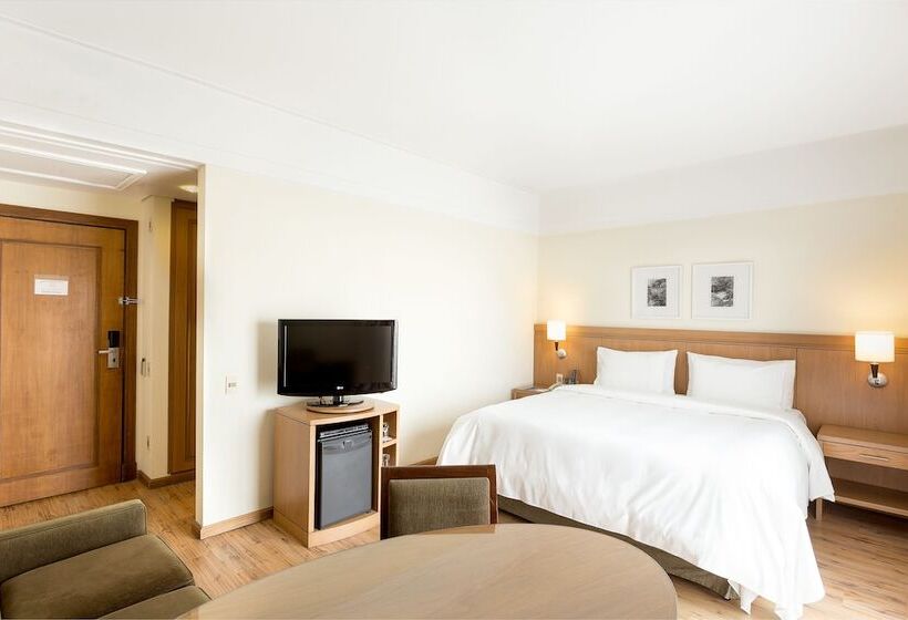 هتل Cassino Tower Campinas Cambui