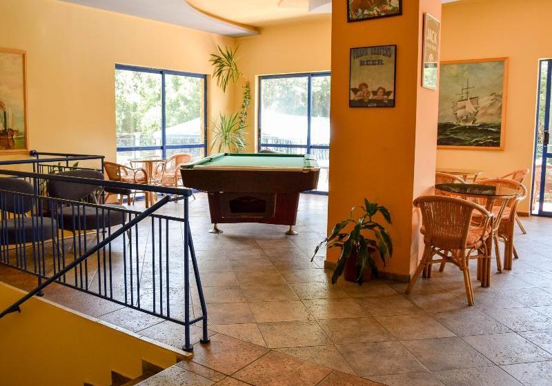 فندق Dana Palace