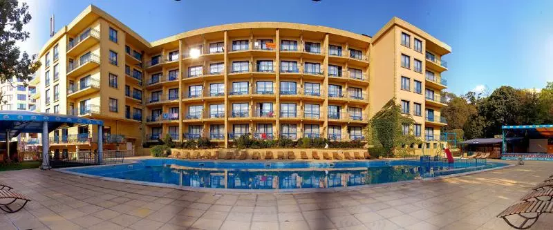 ホテル Dana Palace