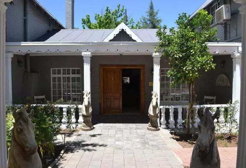 בית מלון כפרי Hobbit Boutique