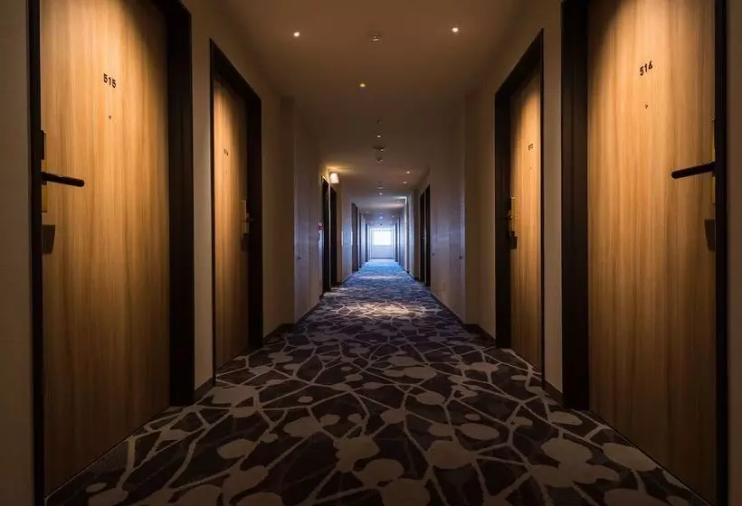 Jr East Hotel Mets Mejiro