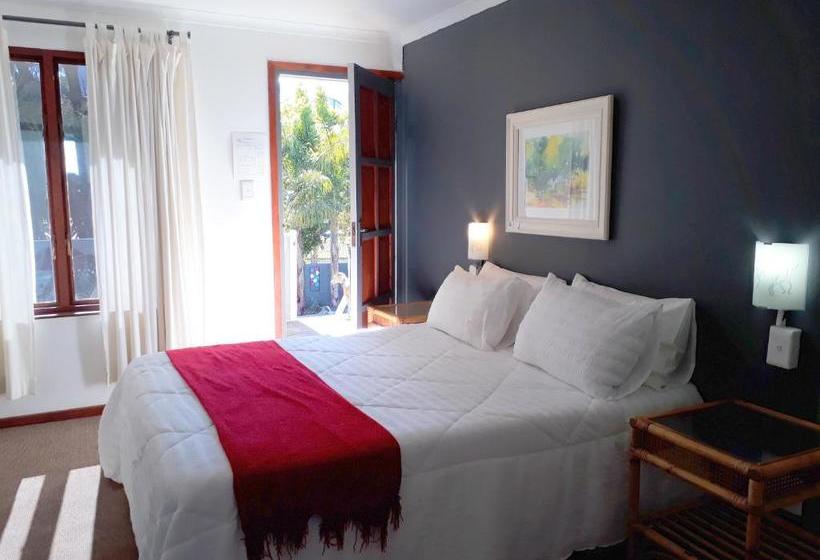 فندق Penny Lane Lodge