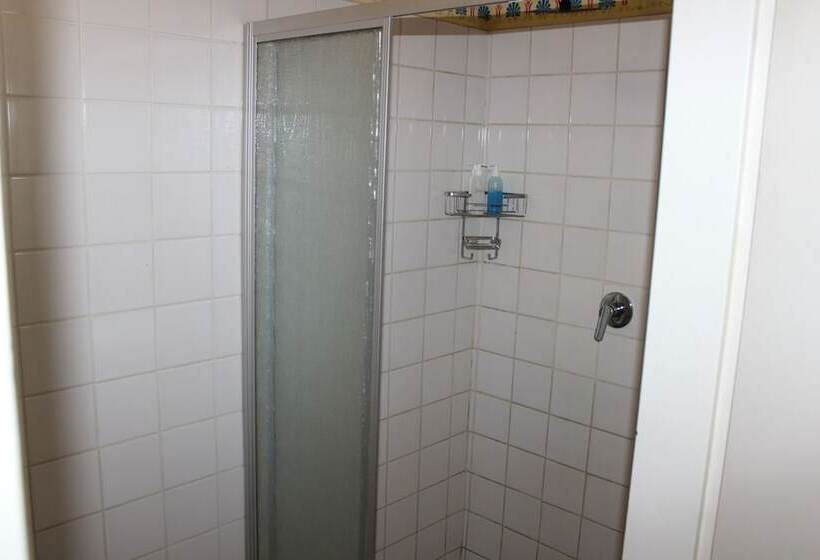 בית מלון כפרי Purple Olive Guest House