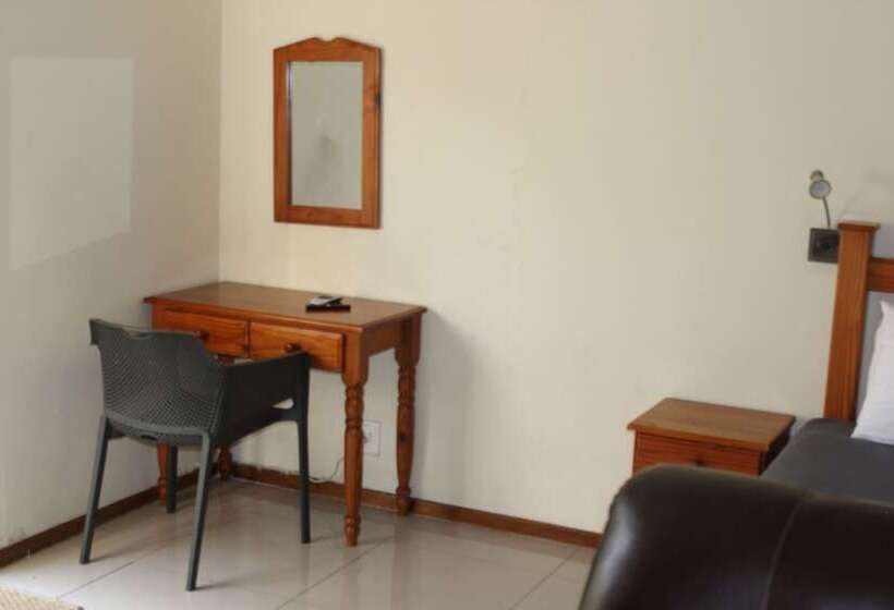 בית מלון כפרי Purple Olive Guest House