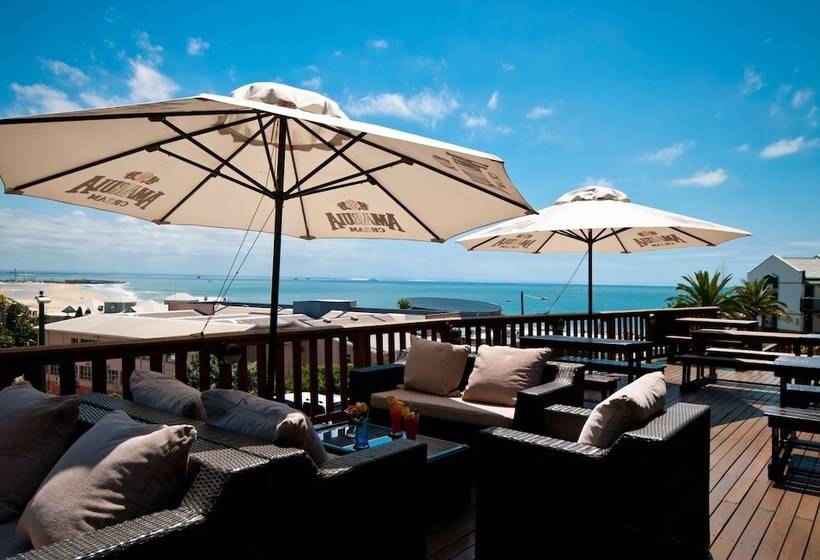 בית מלון כפרי The Kelway