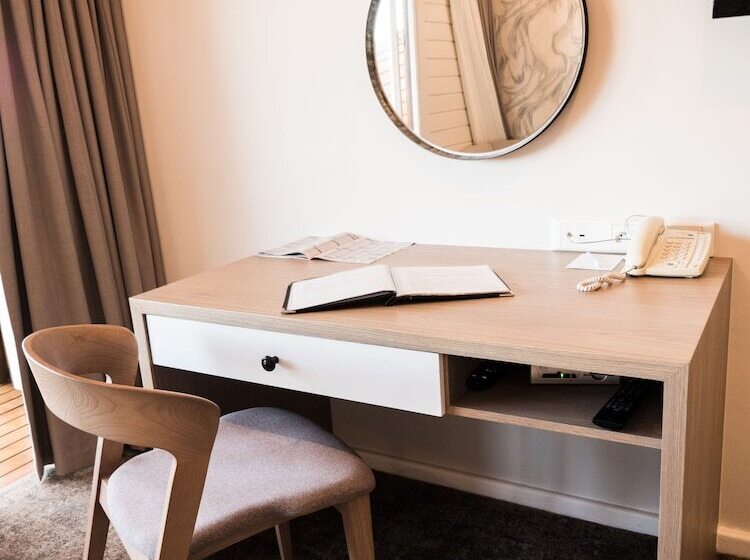 בית מלון כפרי The Kelway