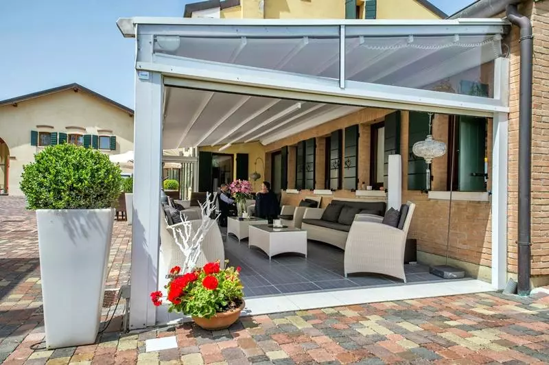 酒店 Venice Resort Airport