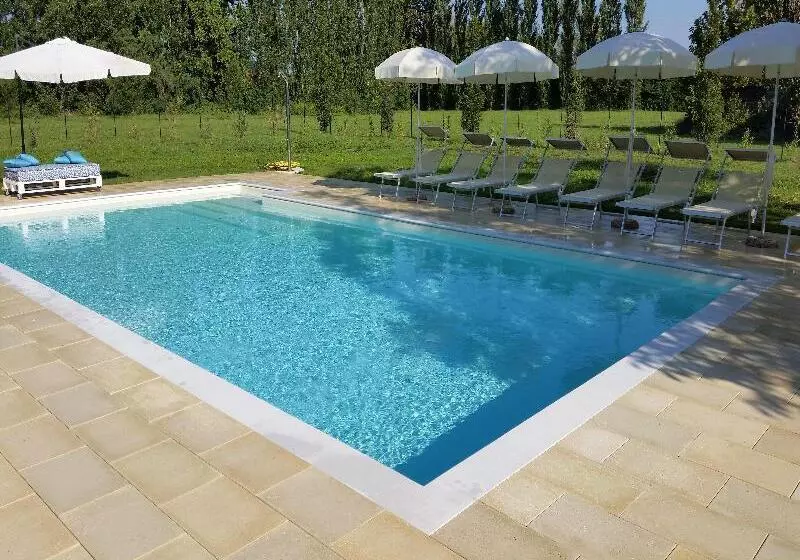 酒店 Venice Resort Airport