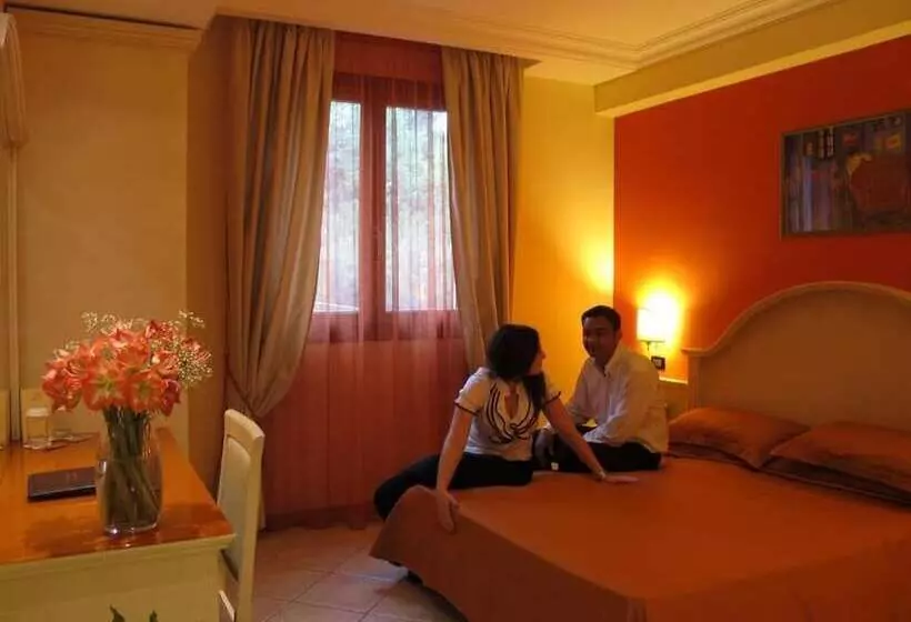 Отель Villa Maria