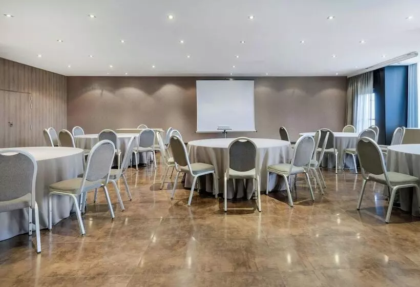 Ac Hotel Madrid Feria By Marriott