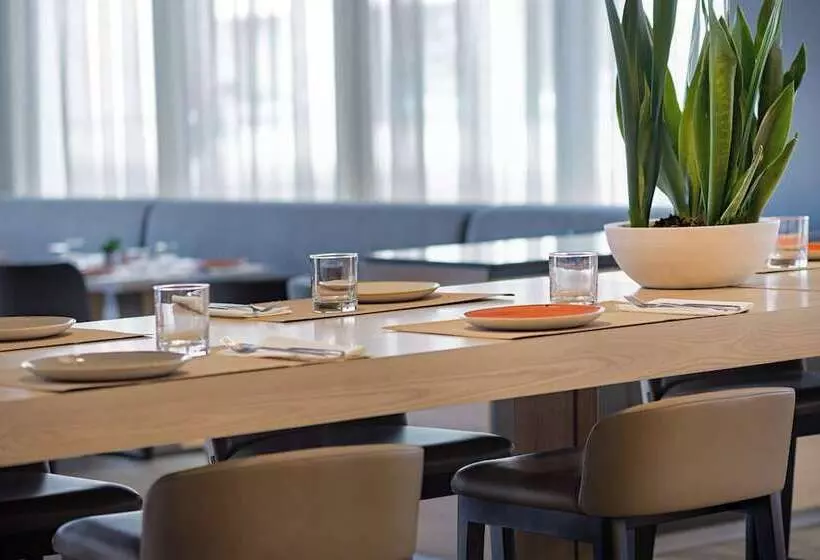 Ac Hotel Madrid Feria By Marriott