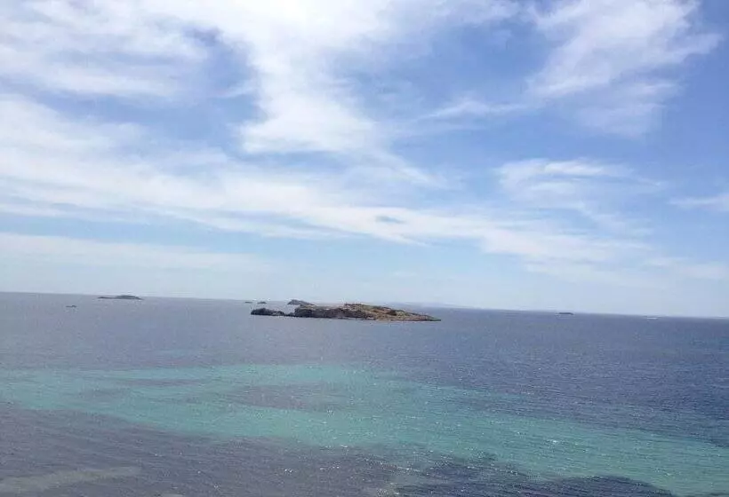 Apartamentos Llevant