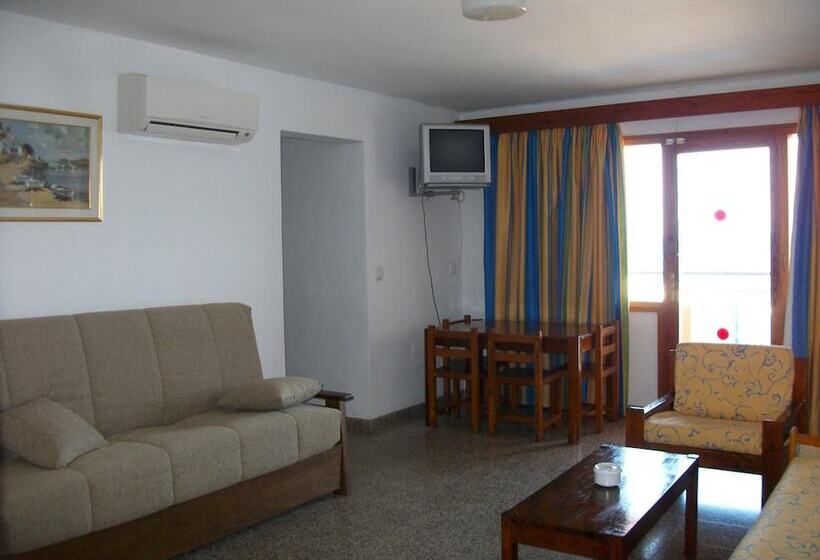 Apartamentos Llevant