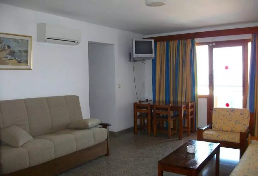 Apartamentos Llevant