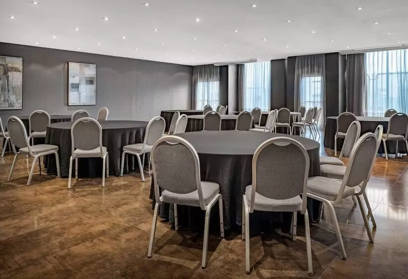 Ac Hotel Madrid Feria By Marriott