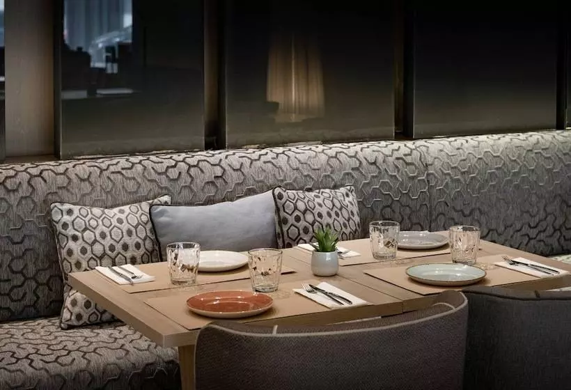 Ac Hotel Madrid Feria By Marriott