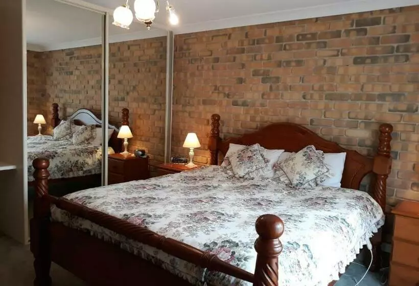 בית מלון כפרי Acacia Apartments