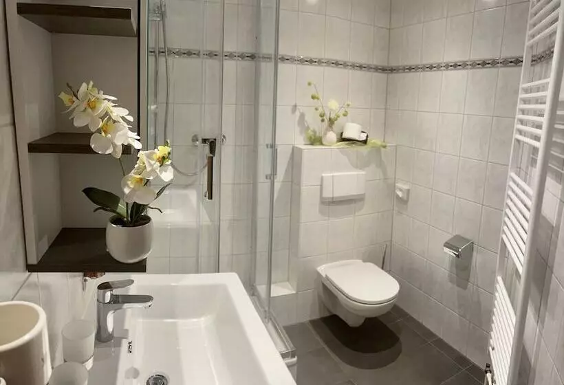 酒店 Altdeutsche Weinstube Superior