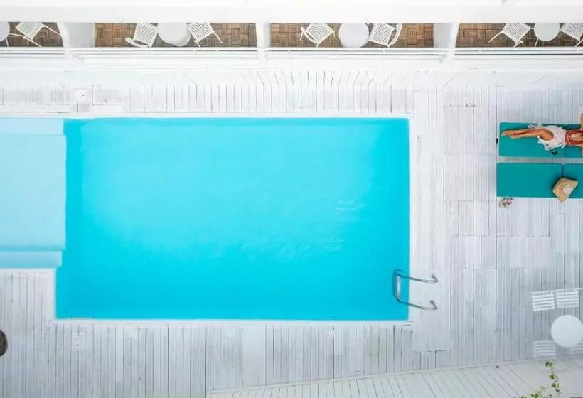 ホテル Azure Mare