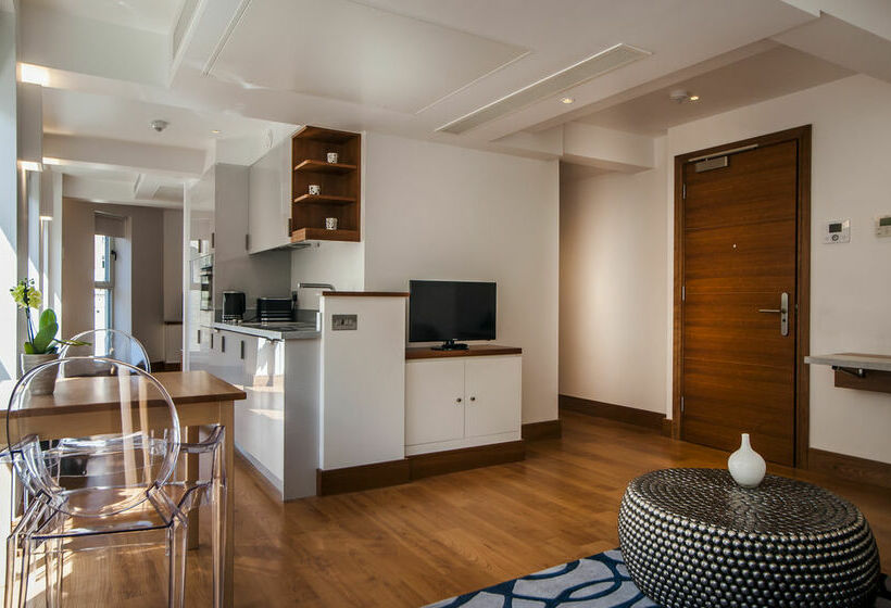 Hotelli Native Tower Hill