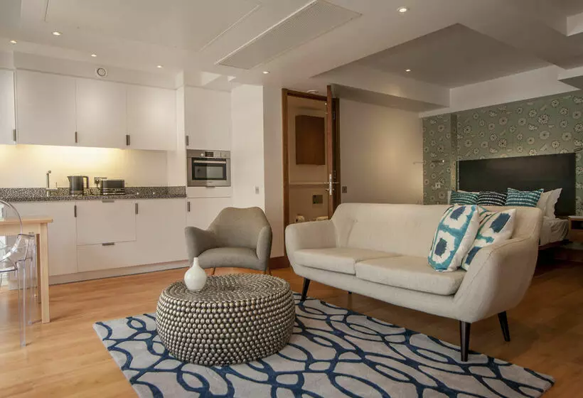 酒店 Native Tower Hill