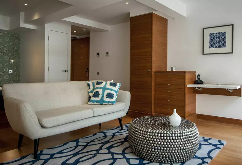 酒店 Native Tower Hill