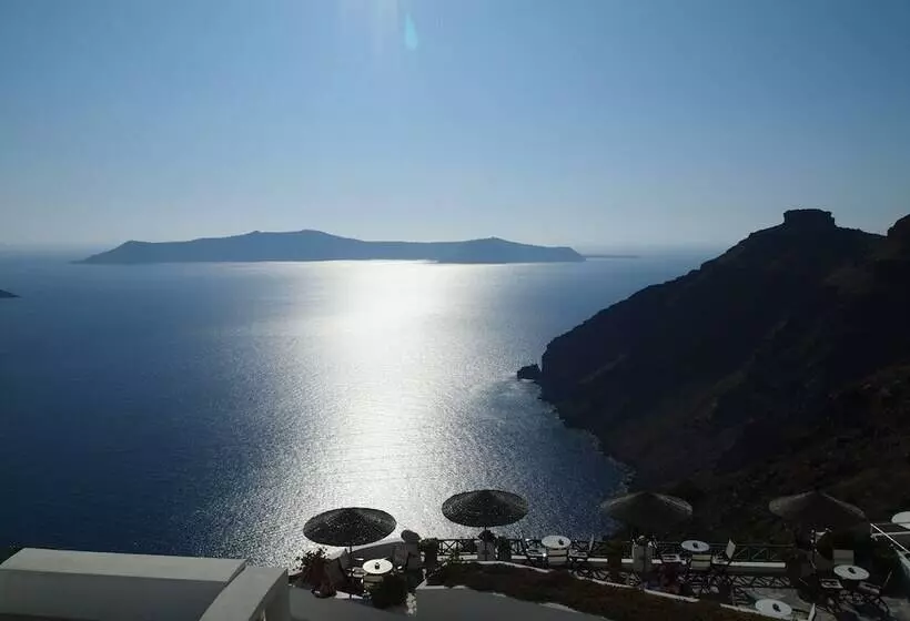 Отель Cliff Side Suites