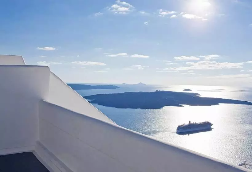 Отель Cliff Side Suites